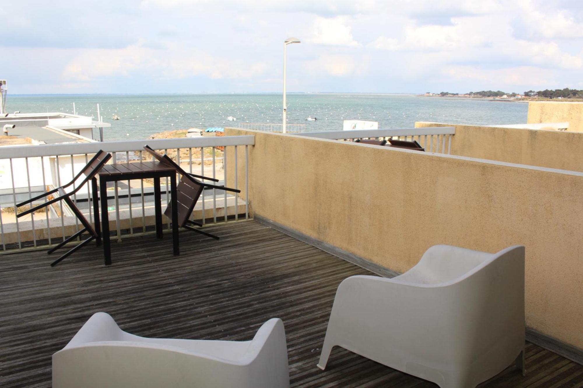 Logis Hotel Le Calluna Restaurant La Flottille Prefailles Exterior photo